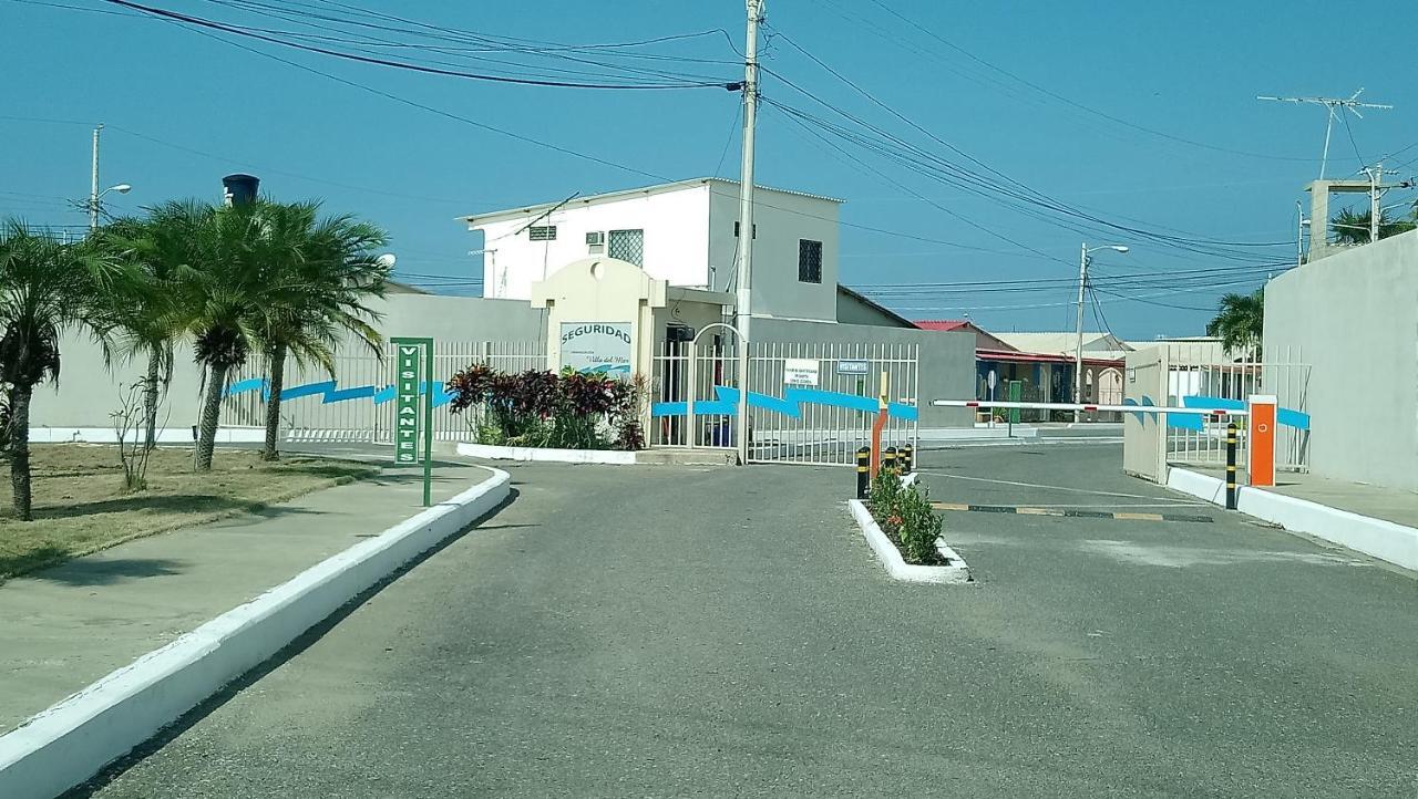 Beach House In Punta Carnero Salinas / Casa Exterior photo